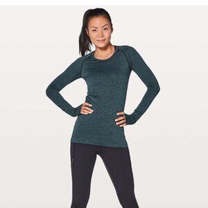 Lululemon Swiftly Tech Long Sleeve Crew Women's 10 Maritime Black Blue Athletic